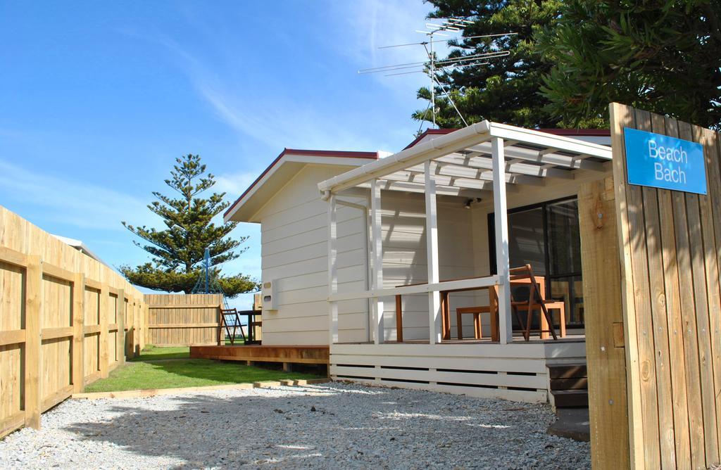 Waikanae Beach Top 10 Holiday Park Гисборн Номер фото